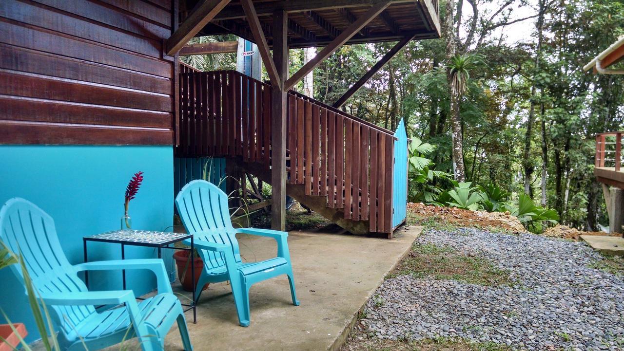 Surf Break At Paunch Bed and Breakfast Bocas del Toro Buitenkant foto